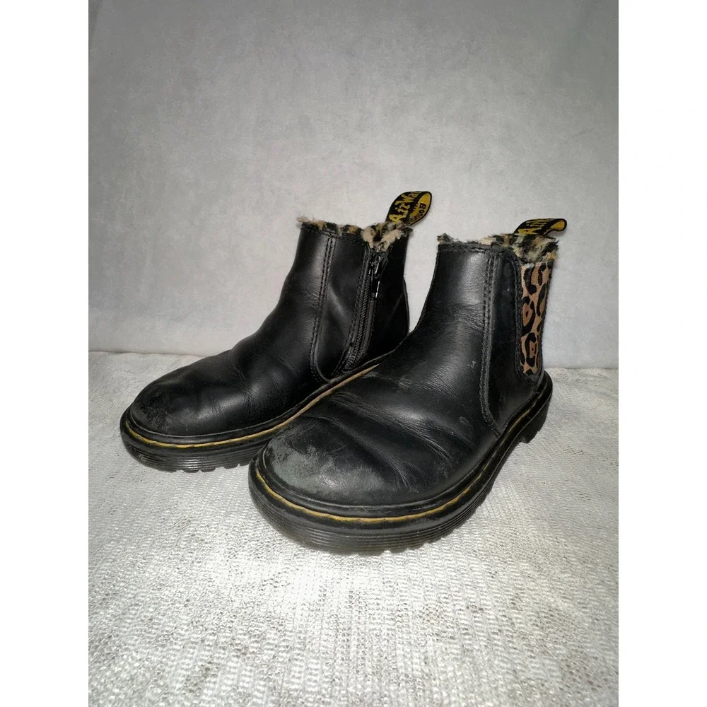 Dr Martens Kids Black Leather Leopard Fur Lined Chelsea Boots